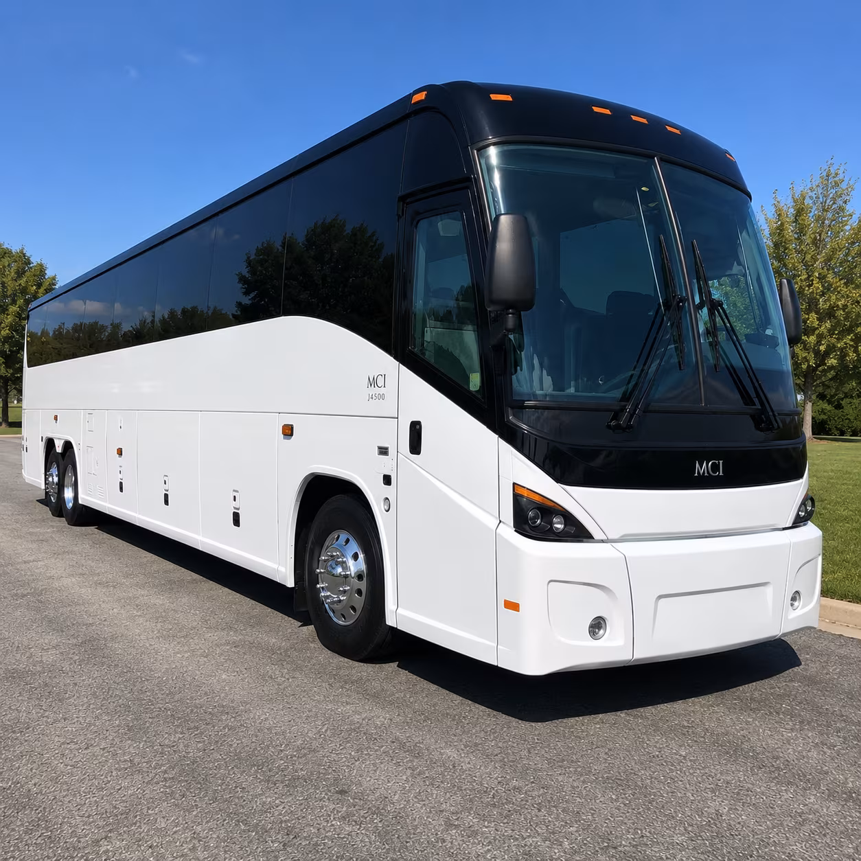 daily commuter shuttle buses along the sawgrass corridor