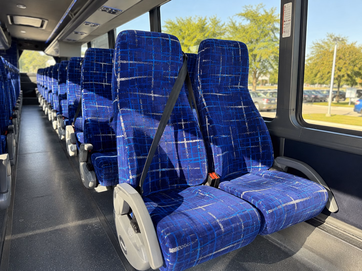 how the type of bus you choose changes the price in sunrise florida